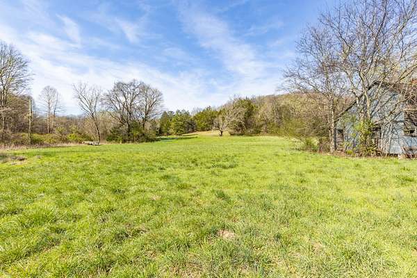 127 Acres of Land for Sale in Lynnville, Tennessee