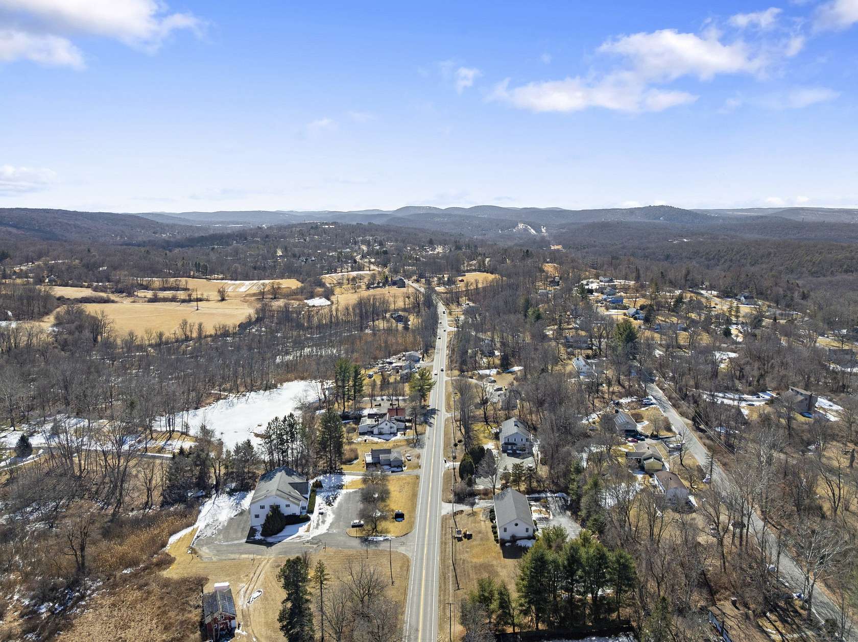 5.58 Acres of Improved Mixed-Use Land for Sale in New Milford, Connecticut