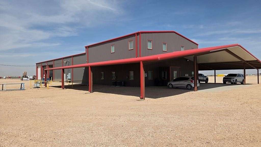 23.6 Acres of Improved Commercial Land for Sale in Midland, Texas