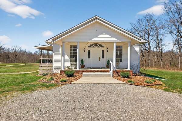 1.86 Acres of Land with Home for Sale in Cookeville, Tennessee