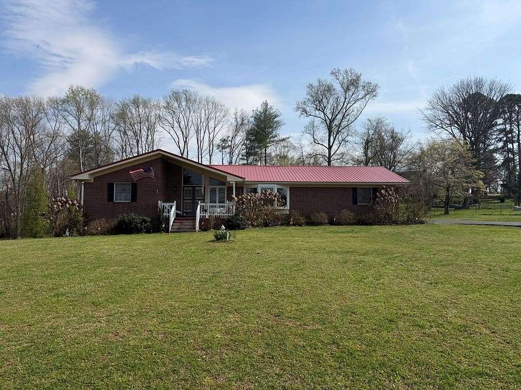 1.6 Acres of Land with Home for Sale in Sparta, Tennessee
