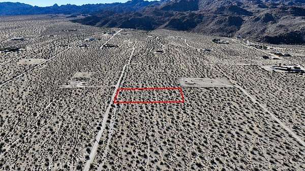 1.25 Acres of Land for Sale in Twentynine Palms, California