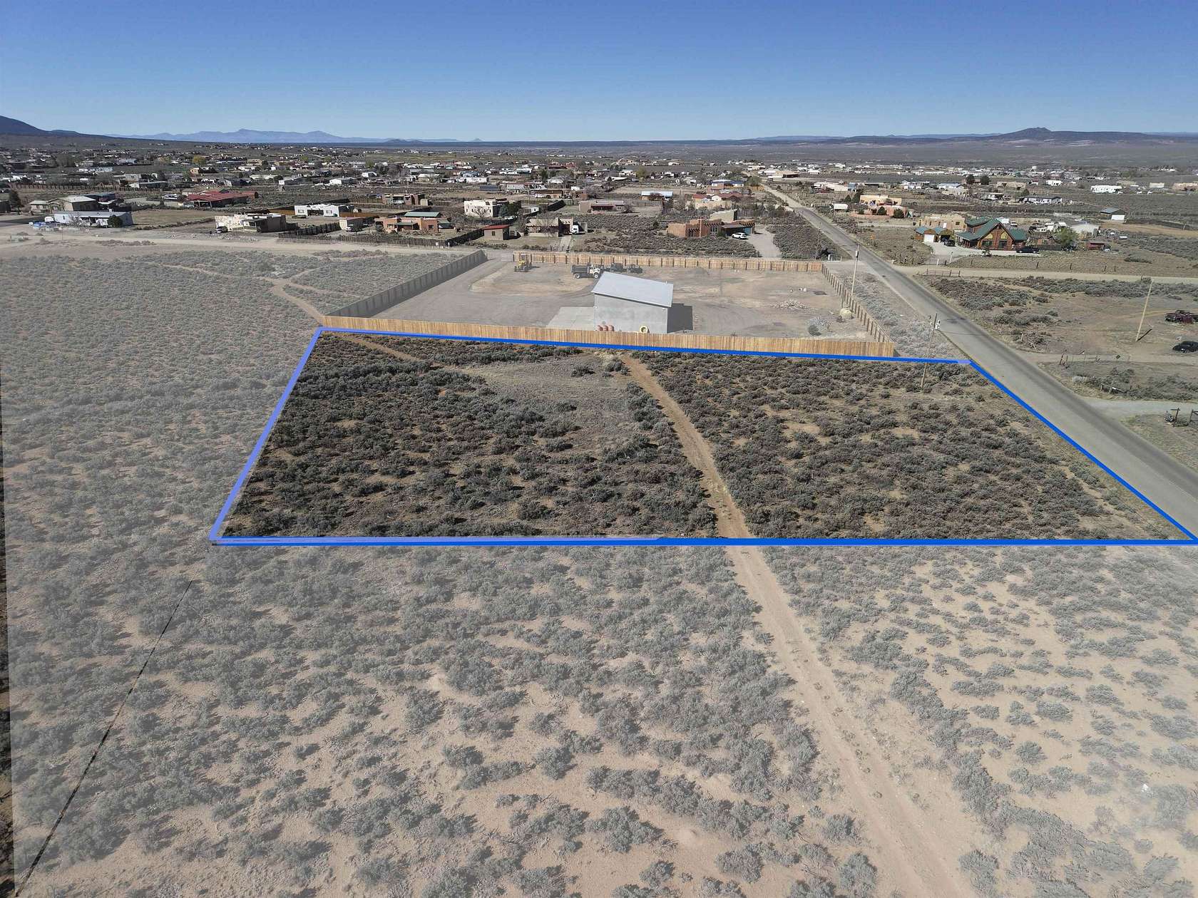 1 Acre of Residential Land for Sale in Ranchos de Taos, New Mexico