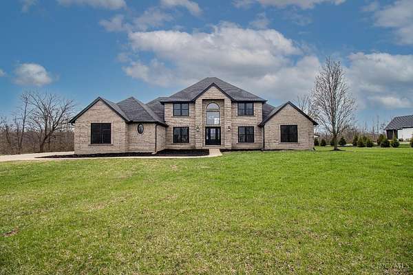 3.8 Acres of Land with Home for Sale in Westchester, Ohio