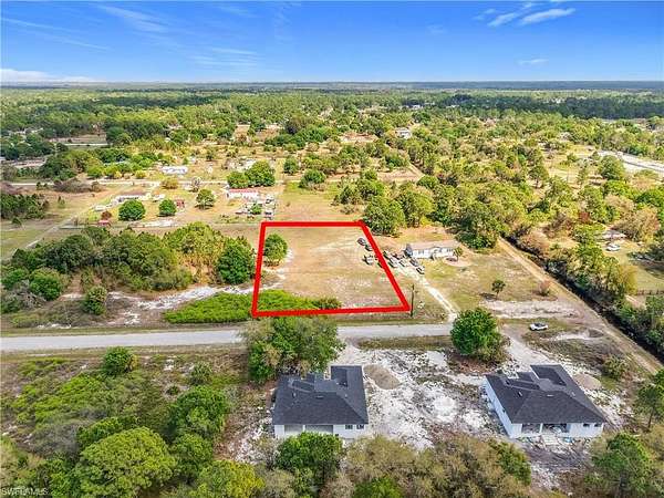 1 Acre of Residential Land for Sale in Clewiston, Florida