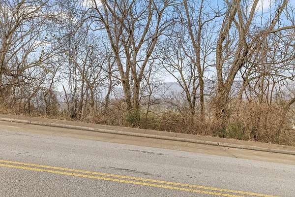 0.6 Acres of Residential Land for Sale in Chattanooga, Tennessee