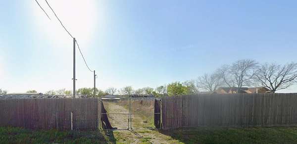 2.86 Acres of Improved Commercial Land for Sale in Vinita, Oklahoma