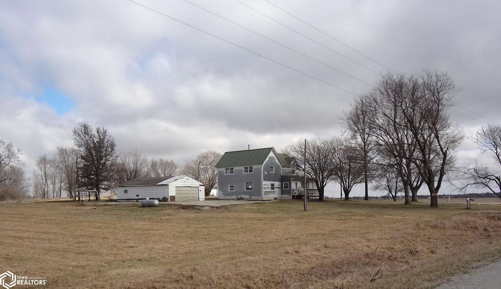 1.65 Acres of Land with Home for Sale in Shenandoah, Iowa