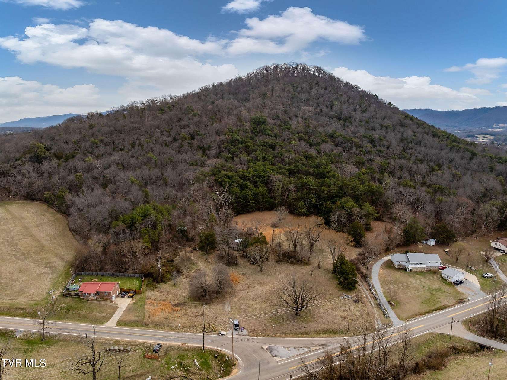 36 Acres of Recreational Land for Auction in Greeneville, Tennessee