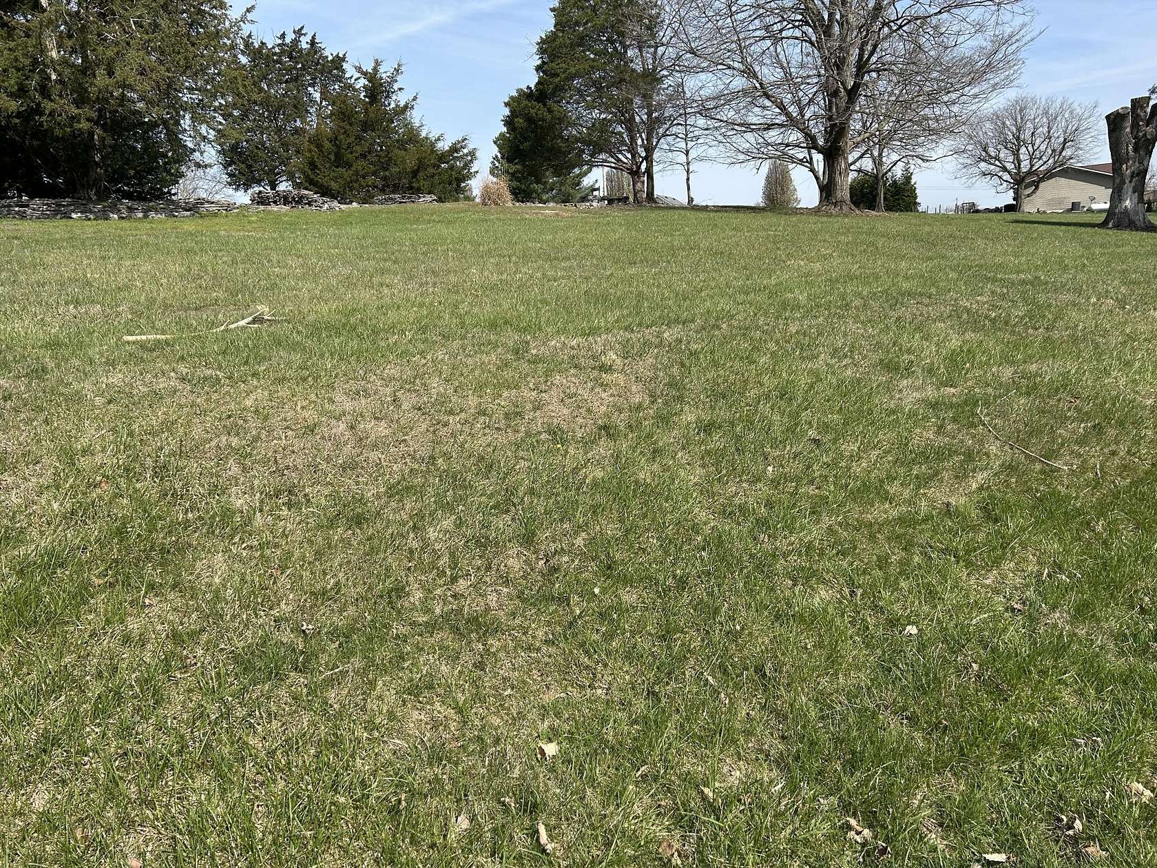 0.8 Acres of Residential Land for Sale in Mount Vernon, Kentucky