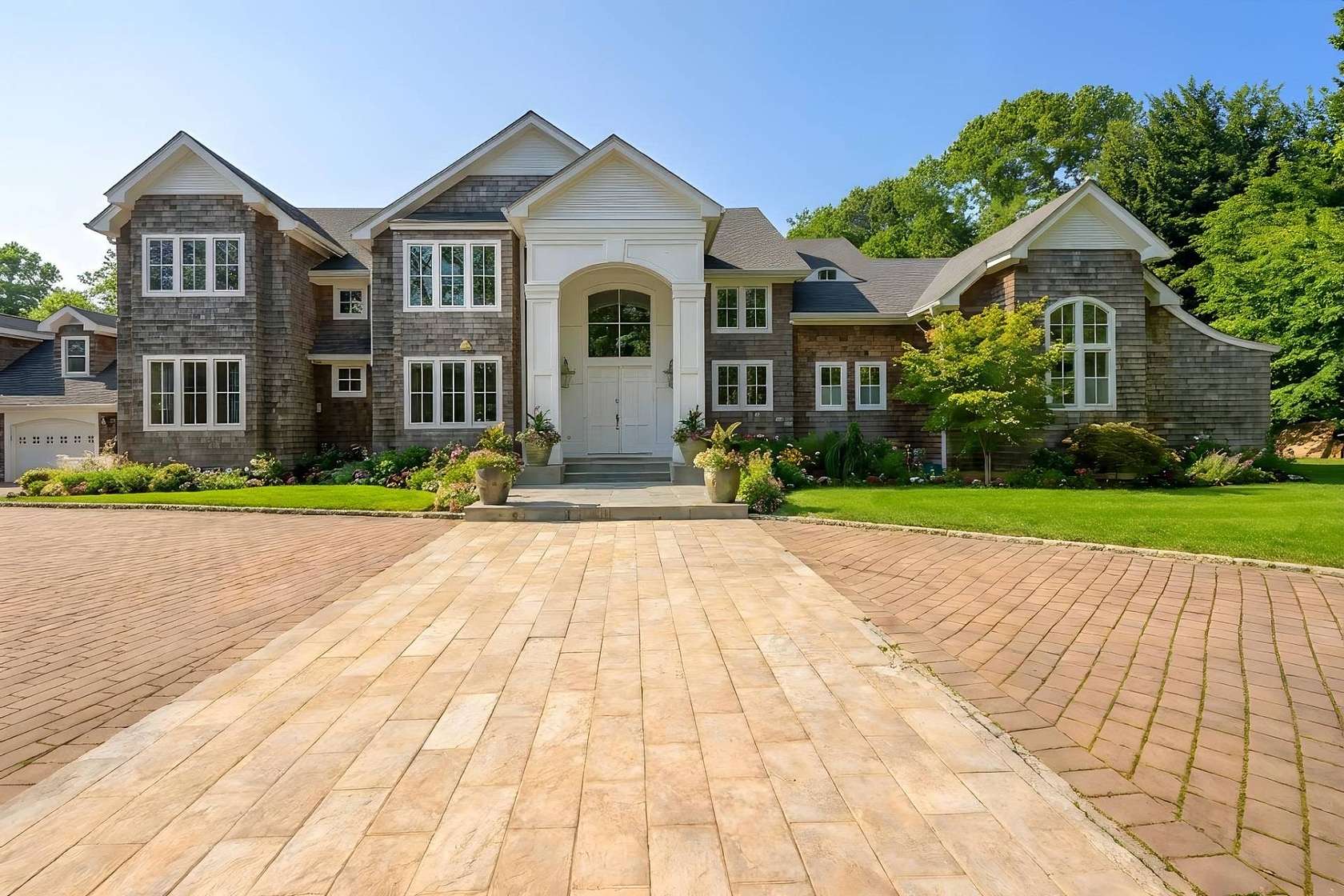 4.3 Acres of Land with Home for Sale in Sag Harbor, New York