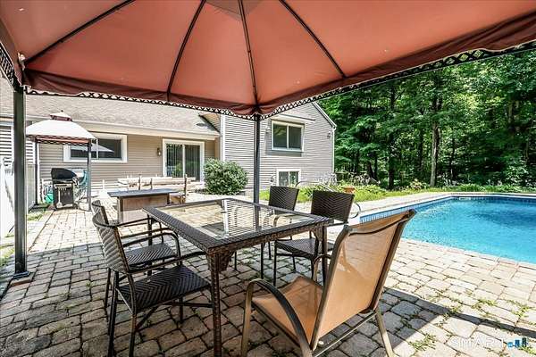 1.65 Acres of Land with Home for Sale in Middlebury, Connecticut