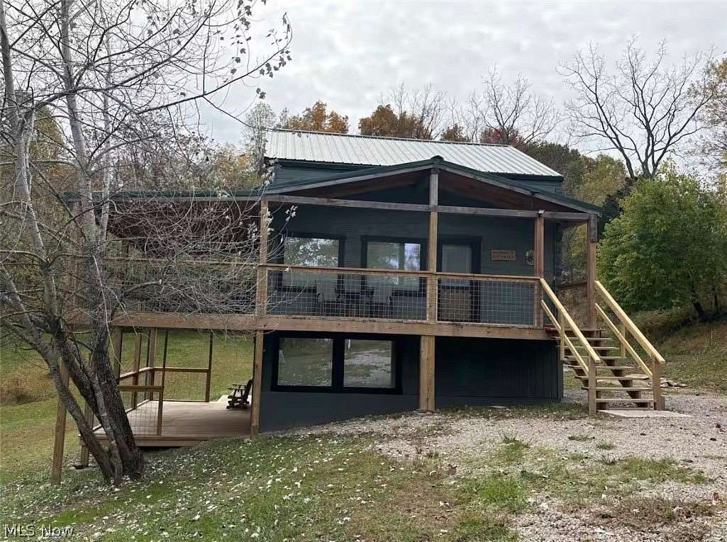 1.85 Acres of Land with Home for Sale in Elizabeth, West Virginia