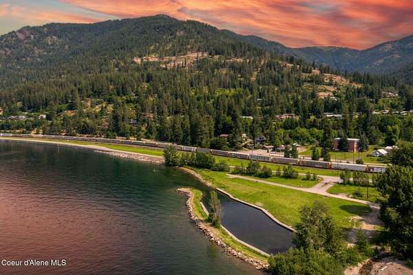 0.75 Acres of Residential Land for Sale in Hope, Idaho