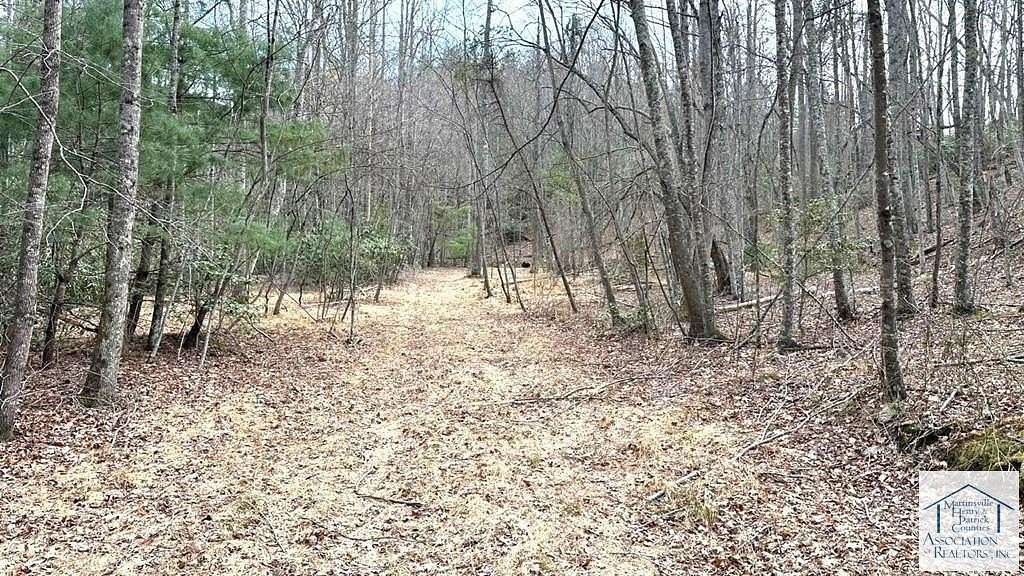 22 Acres of Recreational & Residential Land for Sale in Stuart, Virginia