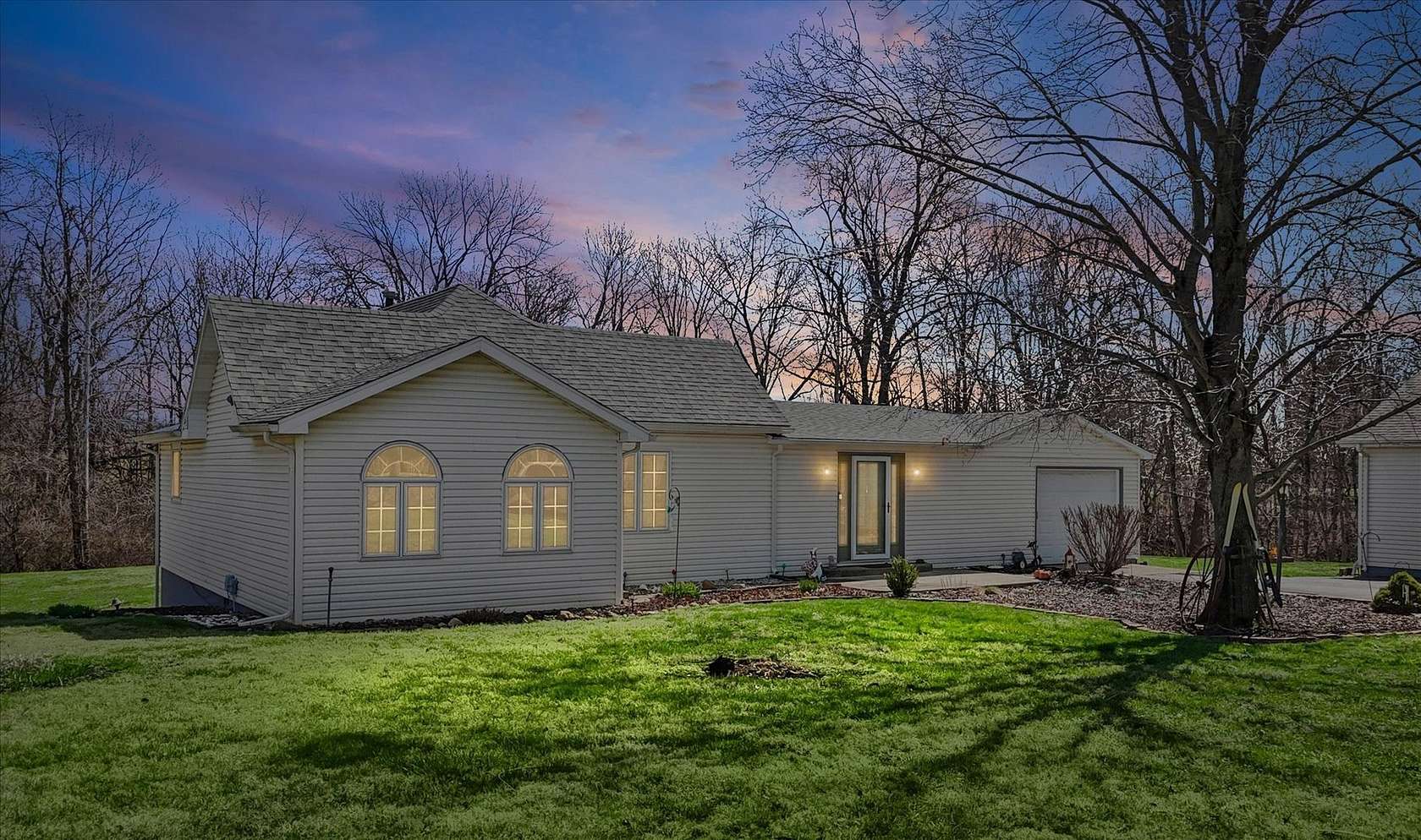 2.5 Acres of Land with Home for Sale in Danville, Illinois