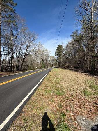 2.3 Acres of Residential Land for Sale in Great Falls, South Carolina