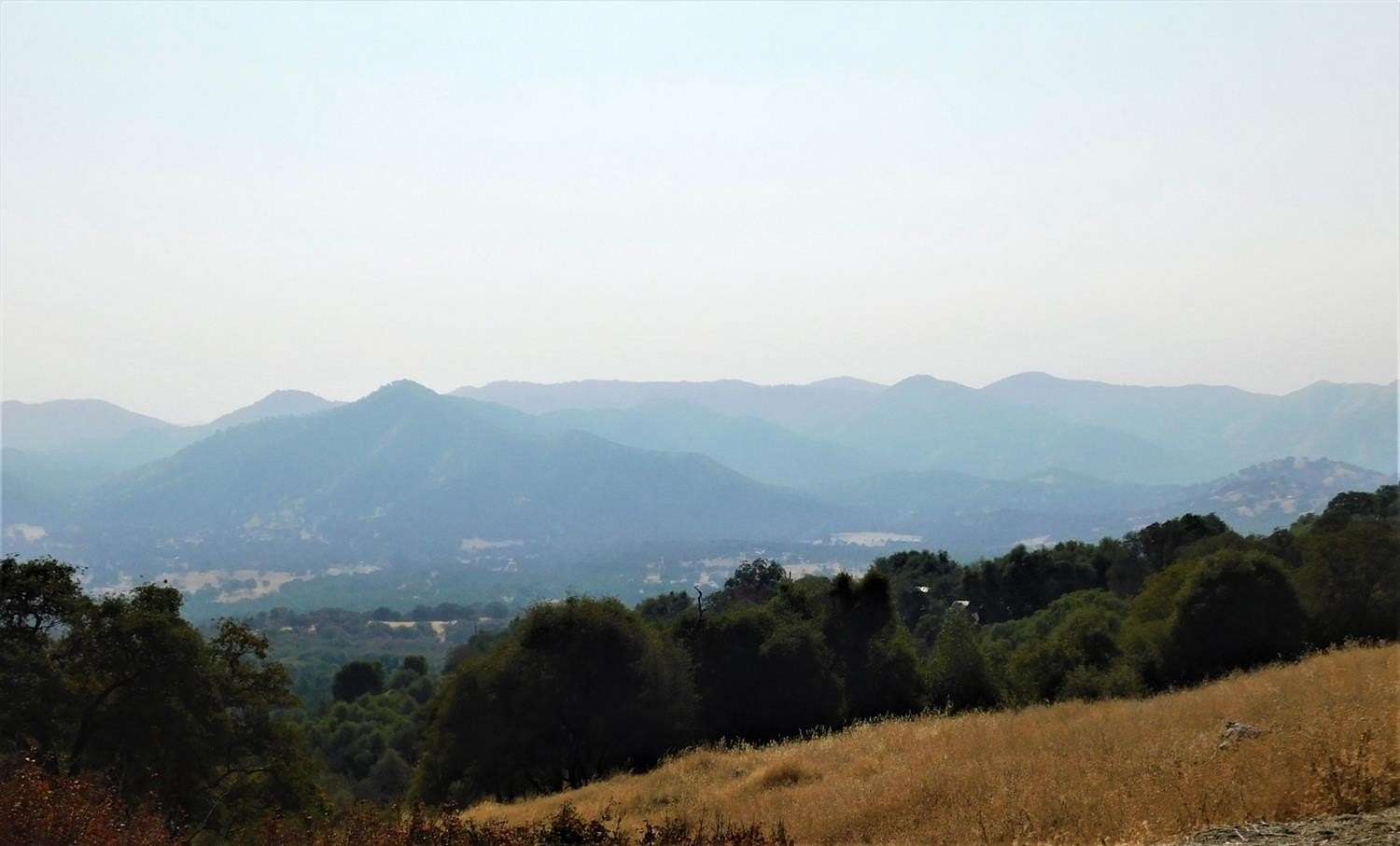 27 Acres of Land for Sale in Dunlap, California