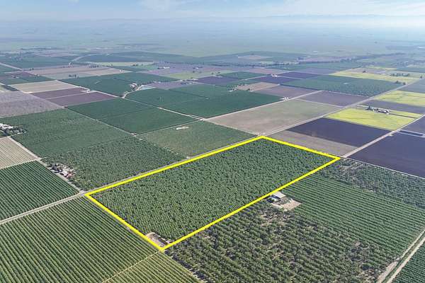 78 Acres of Land for Sale in Le Grand, California