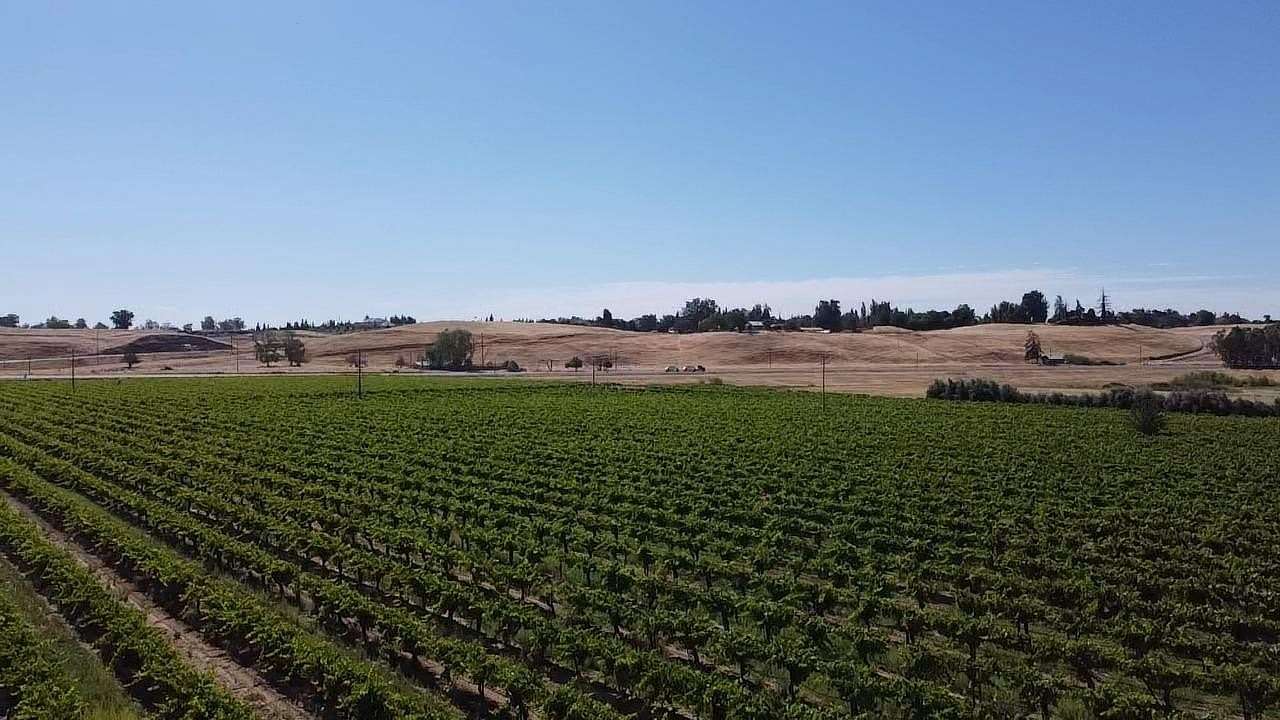 20 Acres of Land for Sale in Clovis, California