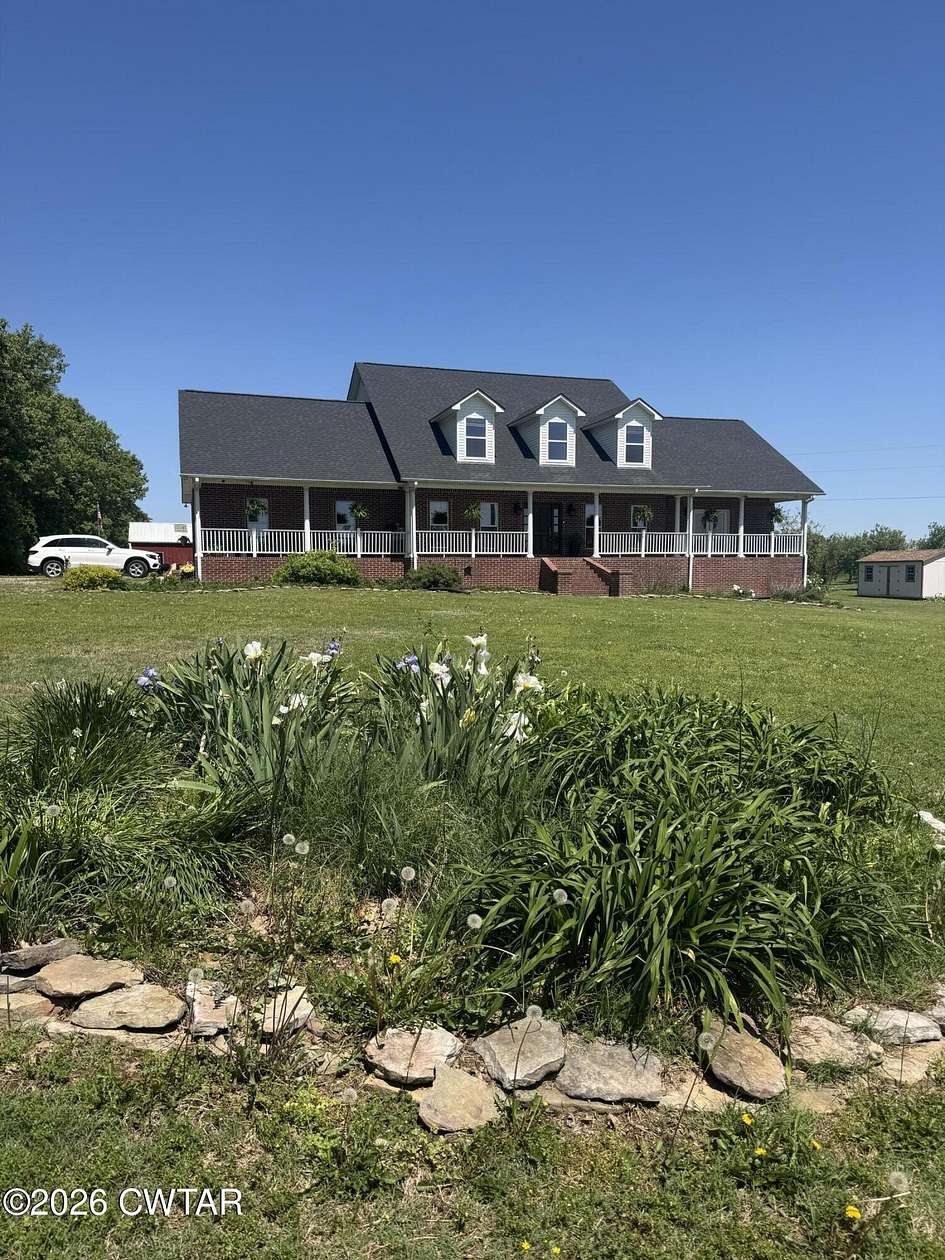 9 Acres of Land with Home for Sale in Dyersburg, Tennessee