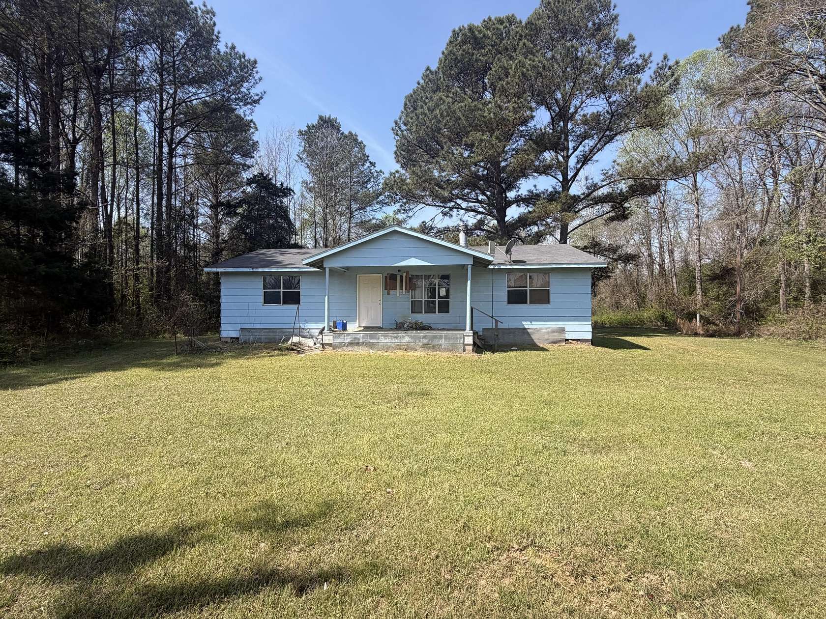 5.3 Acres of Land with Home for Sale in Louisville, Mississippi
