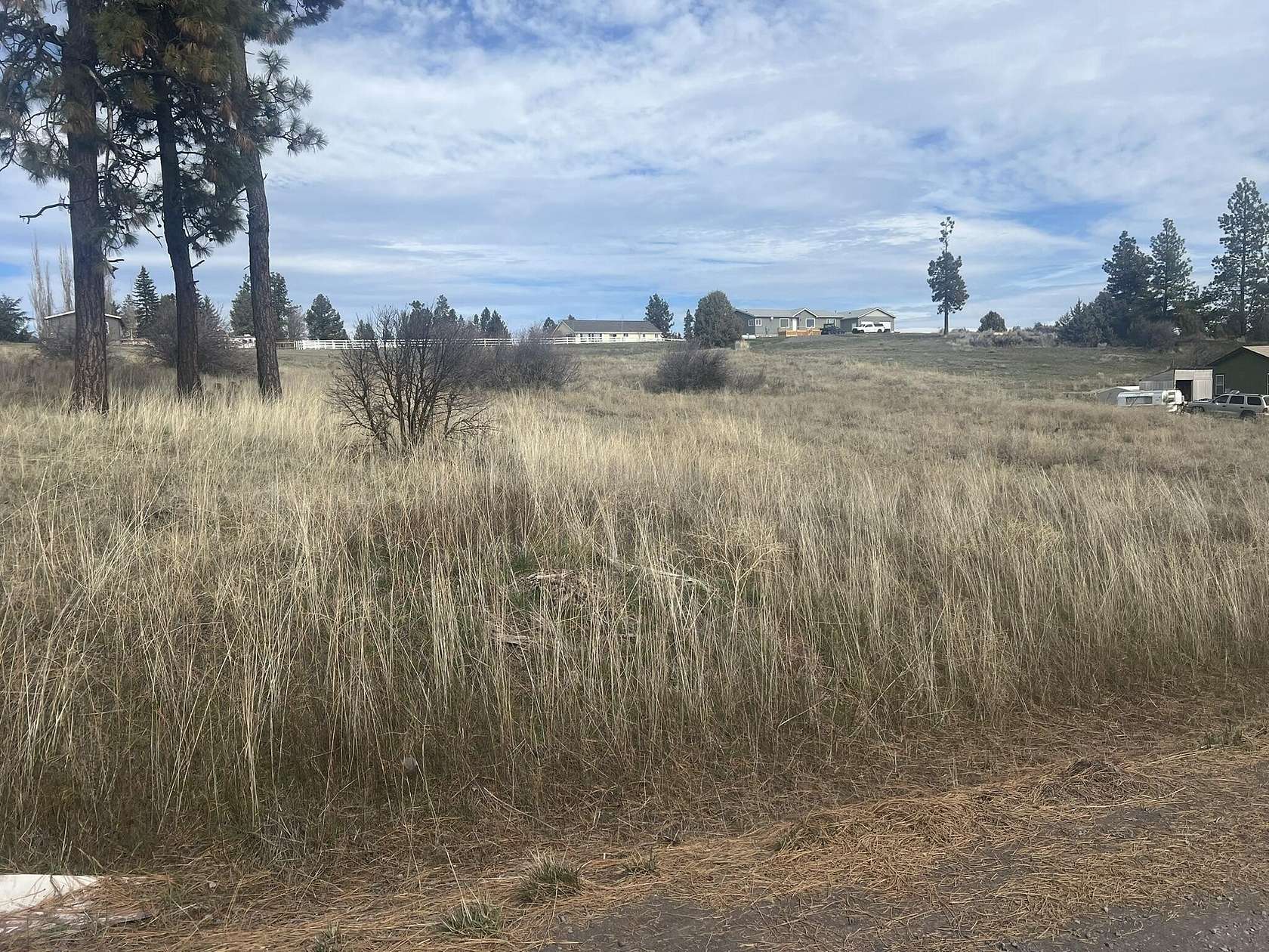 0.56 Acres of Residential Land for Sale in Chiloquin, Oregon