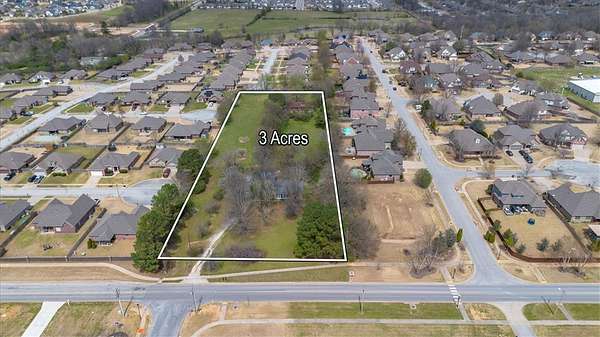 3 Acres of Residential Land for Sale in Fayetteville, Arkansas