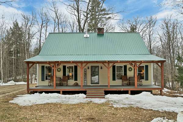 4.4 Acres of Land with Home for Sale in Campton Town, New Hampshire