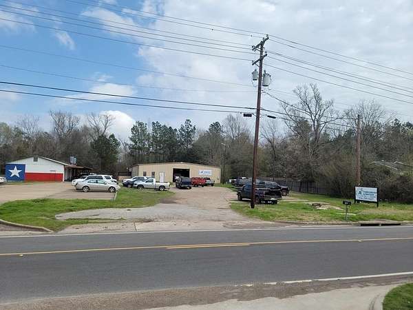 10.6 Acres of Mixed-Use Land for Sale in Lufkin, Texas
