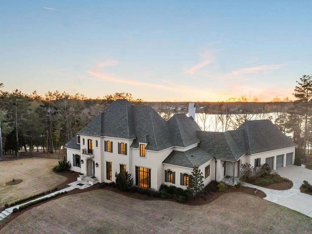 2.2 Acres of Land with Home for Sale in Oxford, Mississippi