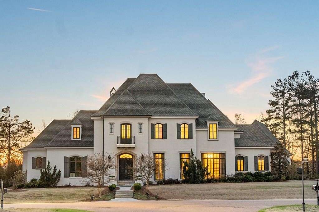 2.2 Acres of Land with Home for Sale in Oxford, Mississippi