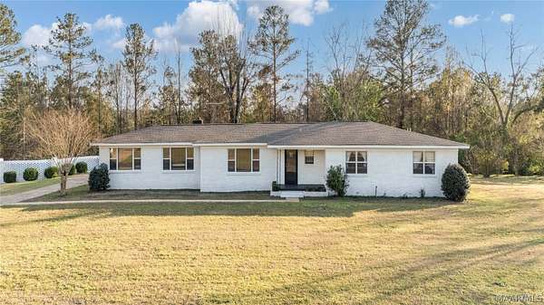 5 Acres of Land with Home for Sale in Deatsville, Alabama