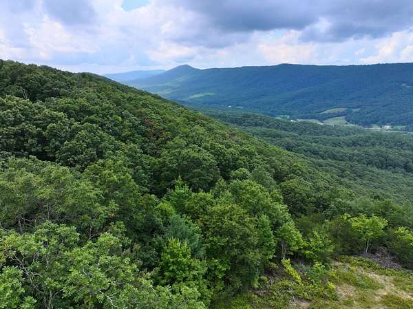 99.8 Acres of Recreational Land for Sale in Pulaski, Virginia