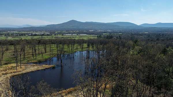 42 Acres of Recreational Land for Sale in Hackett, Arkansas