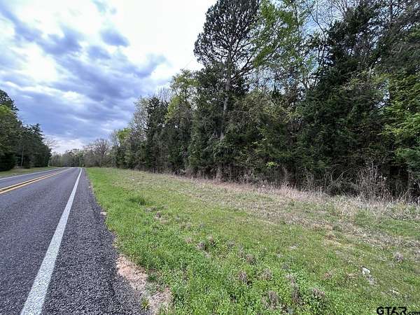 2.3 Acres of Residential Land for Sale in Leesburg, Texas