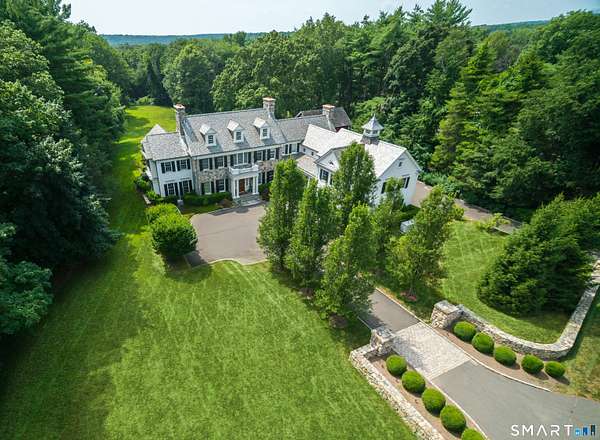 4 Acres of Land with Home for Sale in New Canaan, Connecticut