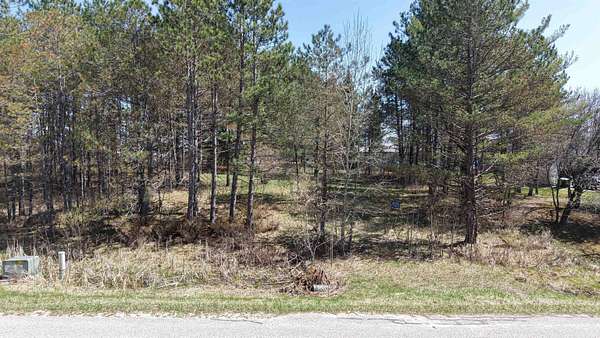 0.41 Acres of Residential Land for Sale in Gladwin, Michigan