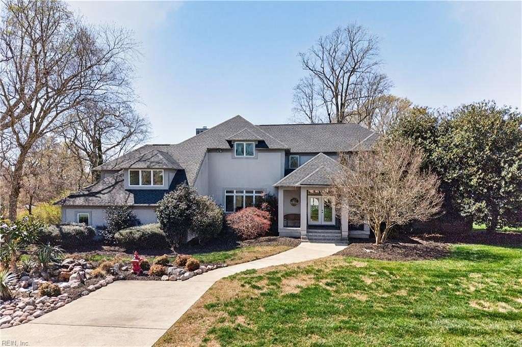 1.57 Acres of Land with Home for Sale in Suffolk, Virginia