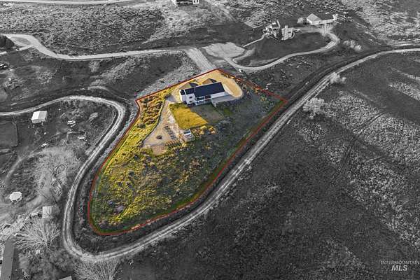 1.86 Acres of Land with Home for Sale in Caldwell, Idaho