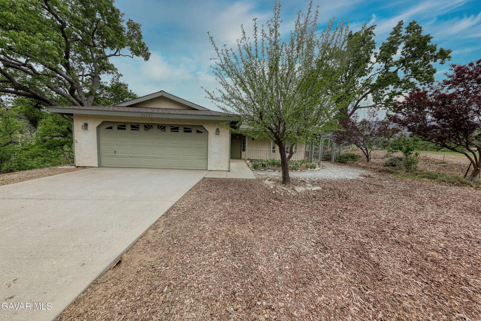 2.36 Acres of Land with Home for Sale in Tehachapi, California
