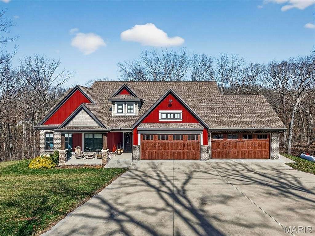2.15 Acres of Land with Home for Sale in Troy, Missouri