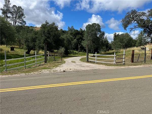 45 Acres of Land with Home for Sale in Santa Margarita, California