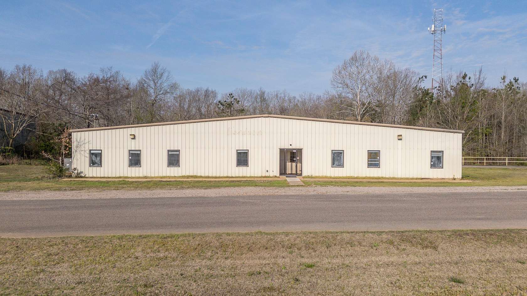 2.3 Acres of Improved Commercial Land for Sale in Adamsville, Tennessee