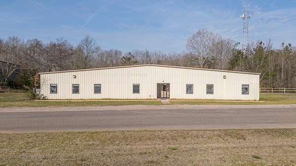 2.3 Acres of Improved Commercial Land for Sale in Adamsville, Tennessee