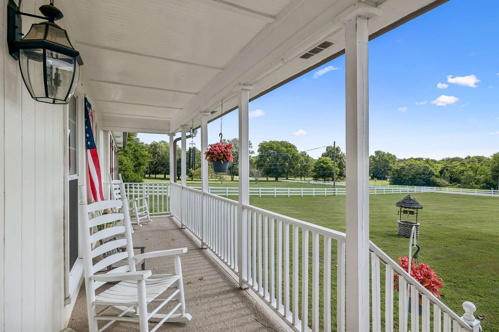 5 Acres of Land with Home for Sale in Franklin, Tennessee