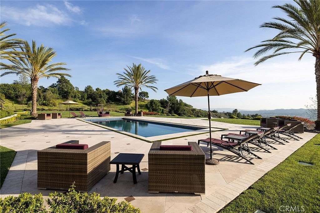 5.6 Acres of Land with Home for Sale in Coto de Caza, California