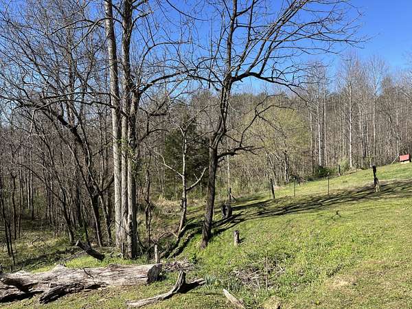 38 Acres of Recreational Land with Home for Sale in Beattyville, Kentucky