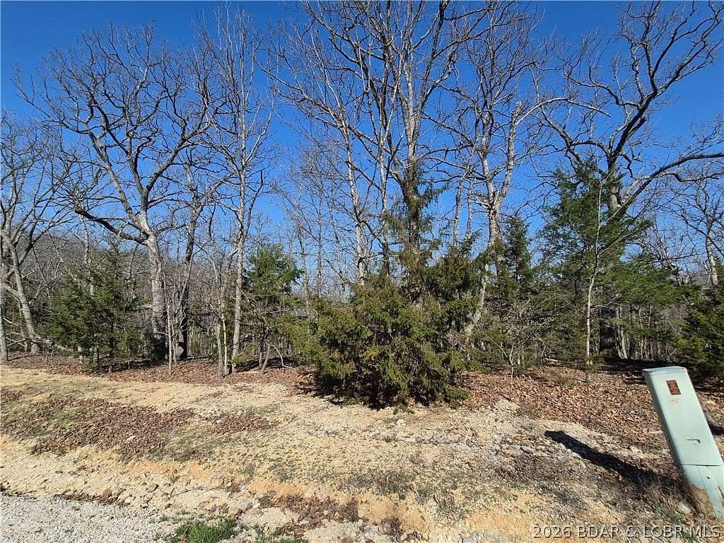 1 Acre of Residential Land for Sale in Lake Ozark, Missouri