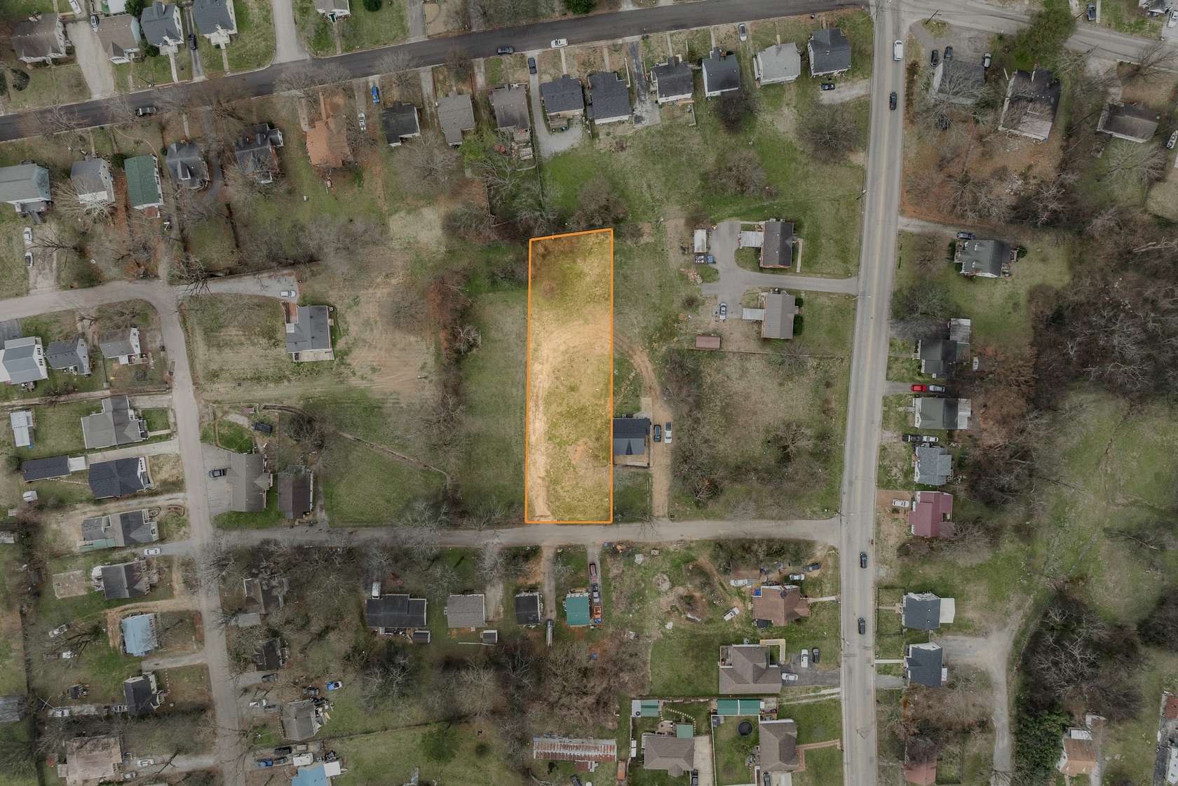0.43 Acres of Mixed-Use Land for Sale in Columbia, Tennessee